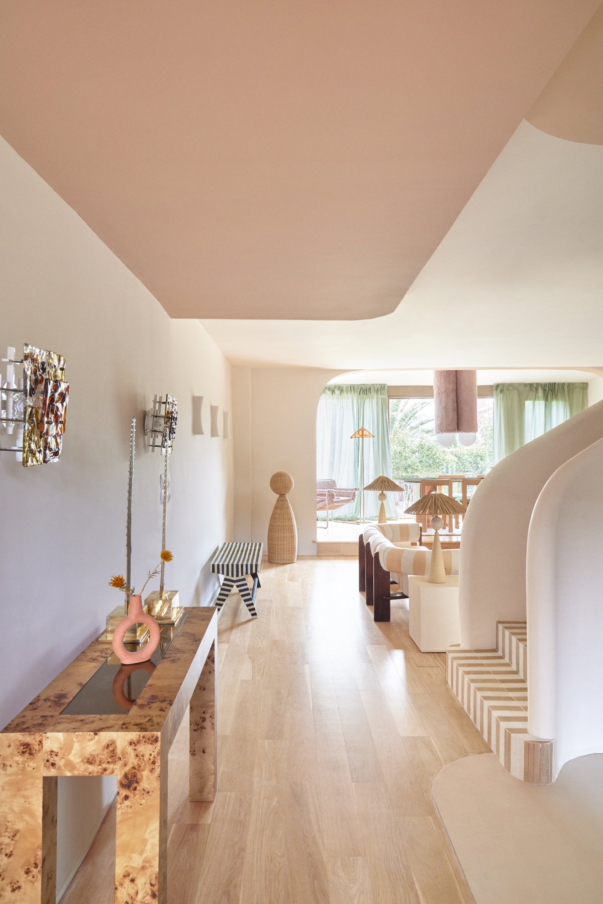 YinjiSpace - Patricia Bustos Studio x Staircase House